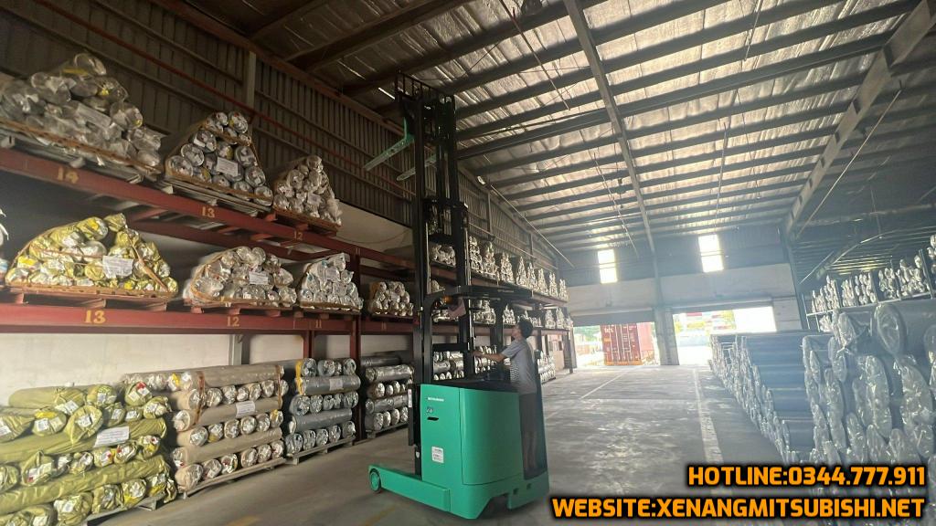 xe_nang_dien_dung_2_tan_mitsubishi.mr_duc.0344.777.911.xenangmitsubishi.net_3