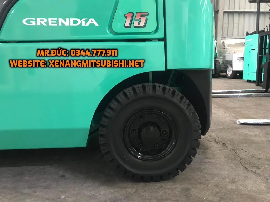 lop_sau_xe_nang_dau_mitsubishi_1.5_tan._nhap_khau